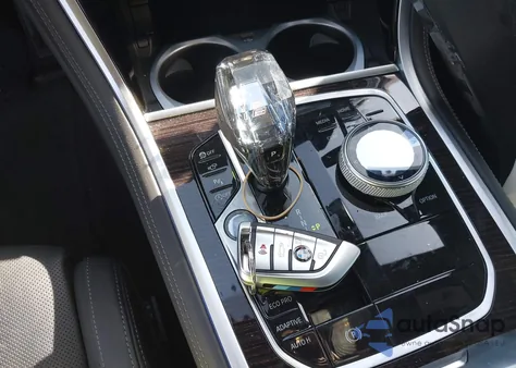 2023 BMW M850I xDrive z USA, uszkodzony, nr VIN WBABC4C06PCL86707